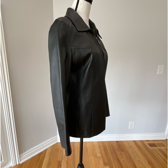 Winlit leather zippered jacket in a size medium - Picture 8 of 14